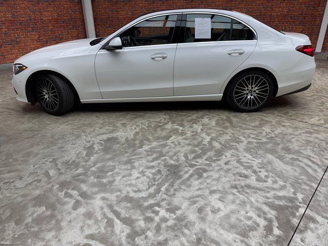 Certified 2022 Mercedes-Benz C 300 4MATIC Sedan image 2