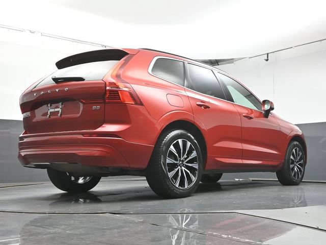 Used 2023 Volvo XC60 B5 Core w/ Climate Package FWD image 38