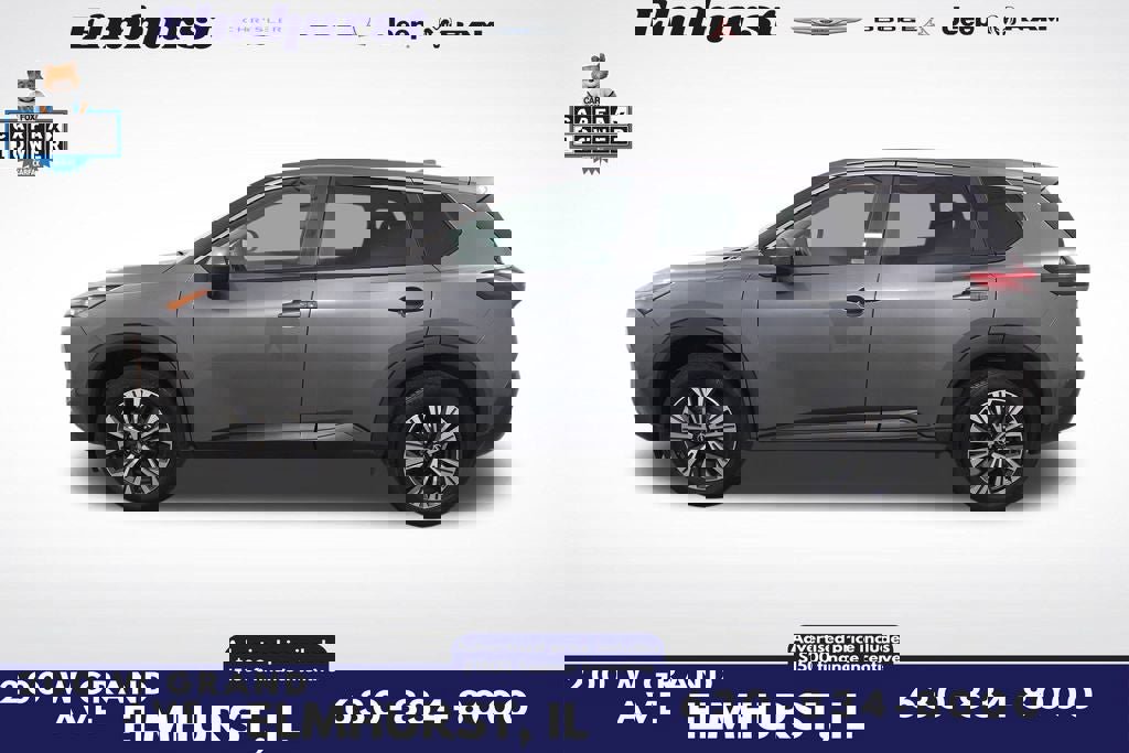 Used 2023 Nissan Rogue SV image 2