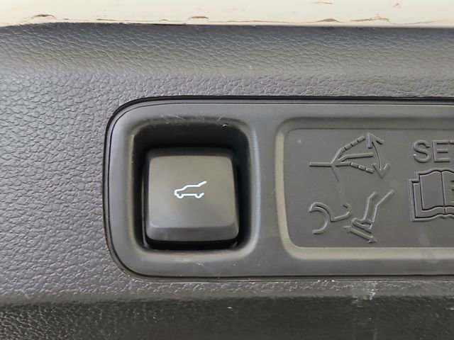 Used 2024 Ford Expedition Max Limited image 39