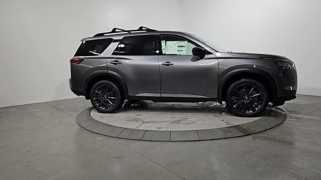 New 2026 Nissan Pathfinder SL w/ SL Premium Package image 6