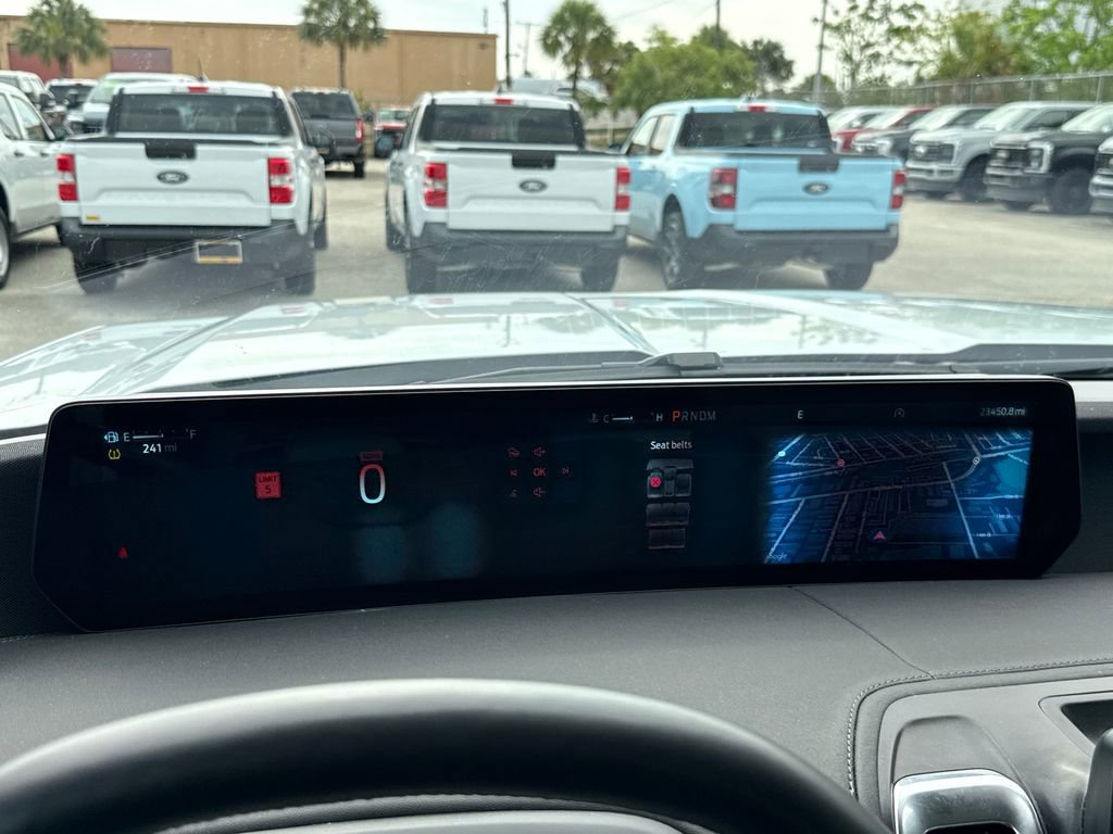 Used 2025 Ford Expedition Max Platinum AWD/4WD image 20