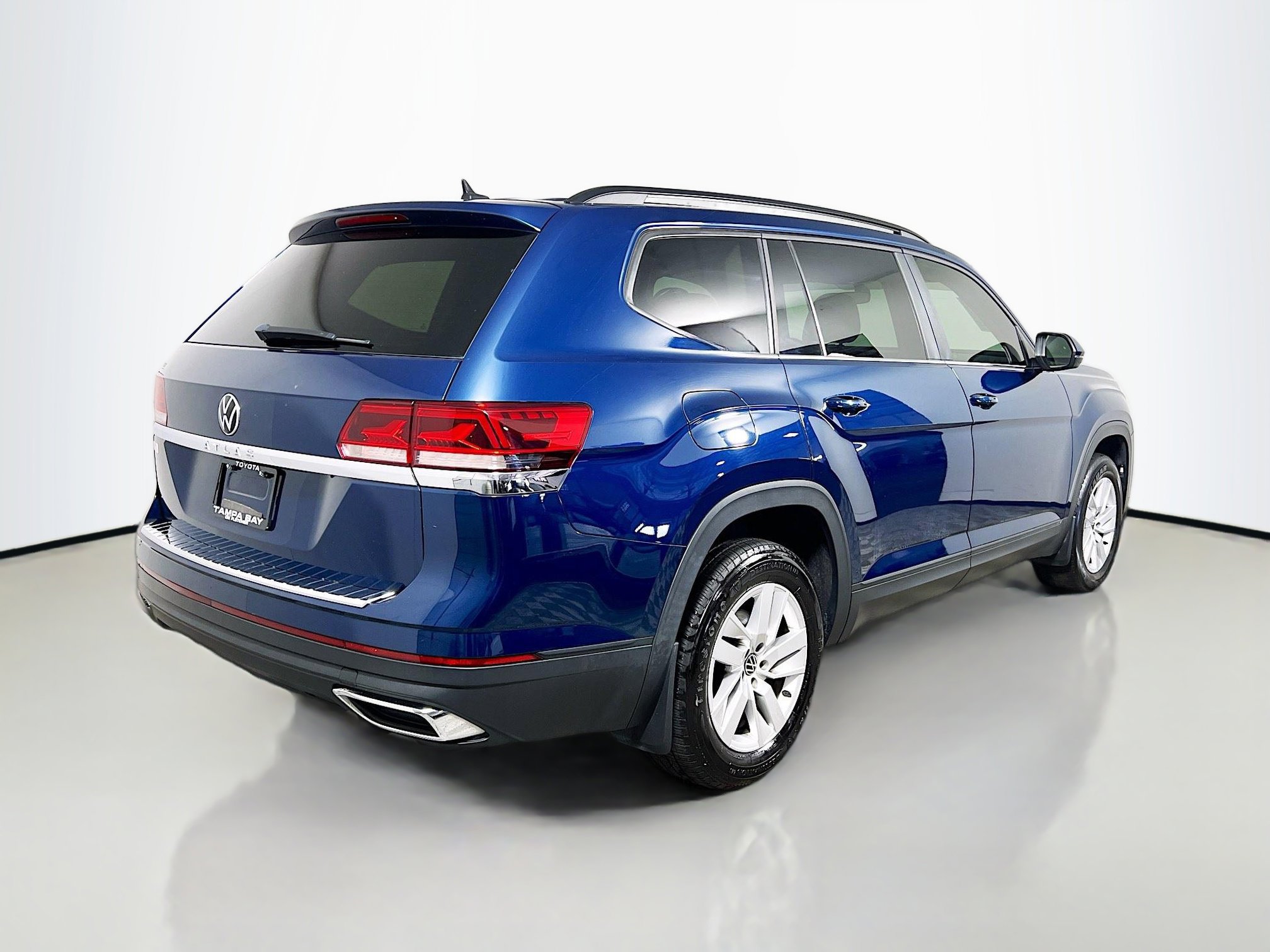 Used 2021 Volkswagen Atlas S FWD image 4