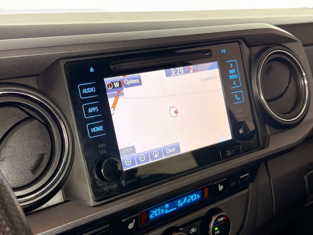 Used 2019 Toyota Tacoma TRD Sport image 14