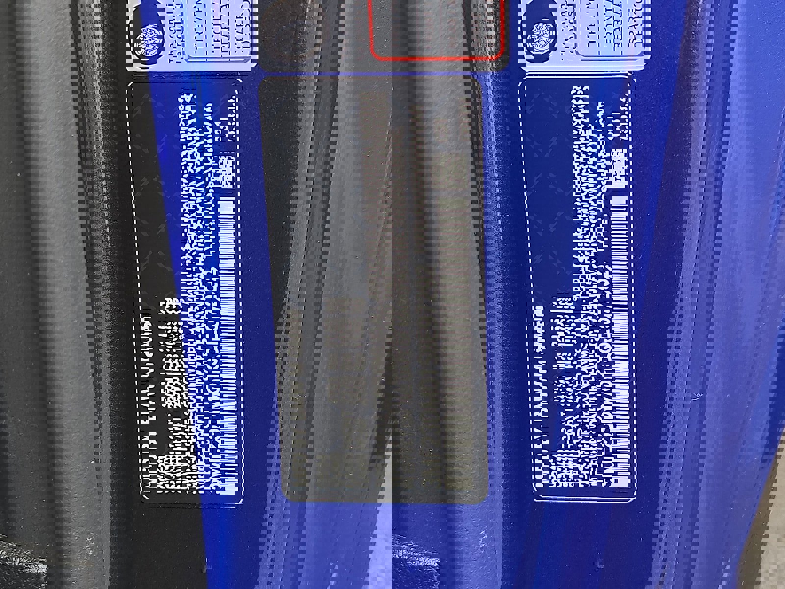 Used 2025 BMW M2 RWD image 28