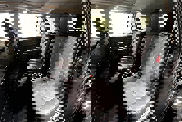 New 2026 Toyota Grand Highlander Platinum image 10