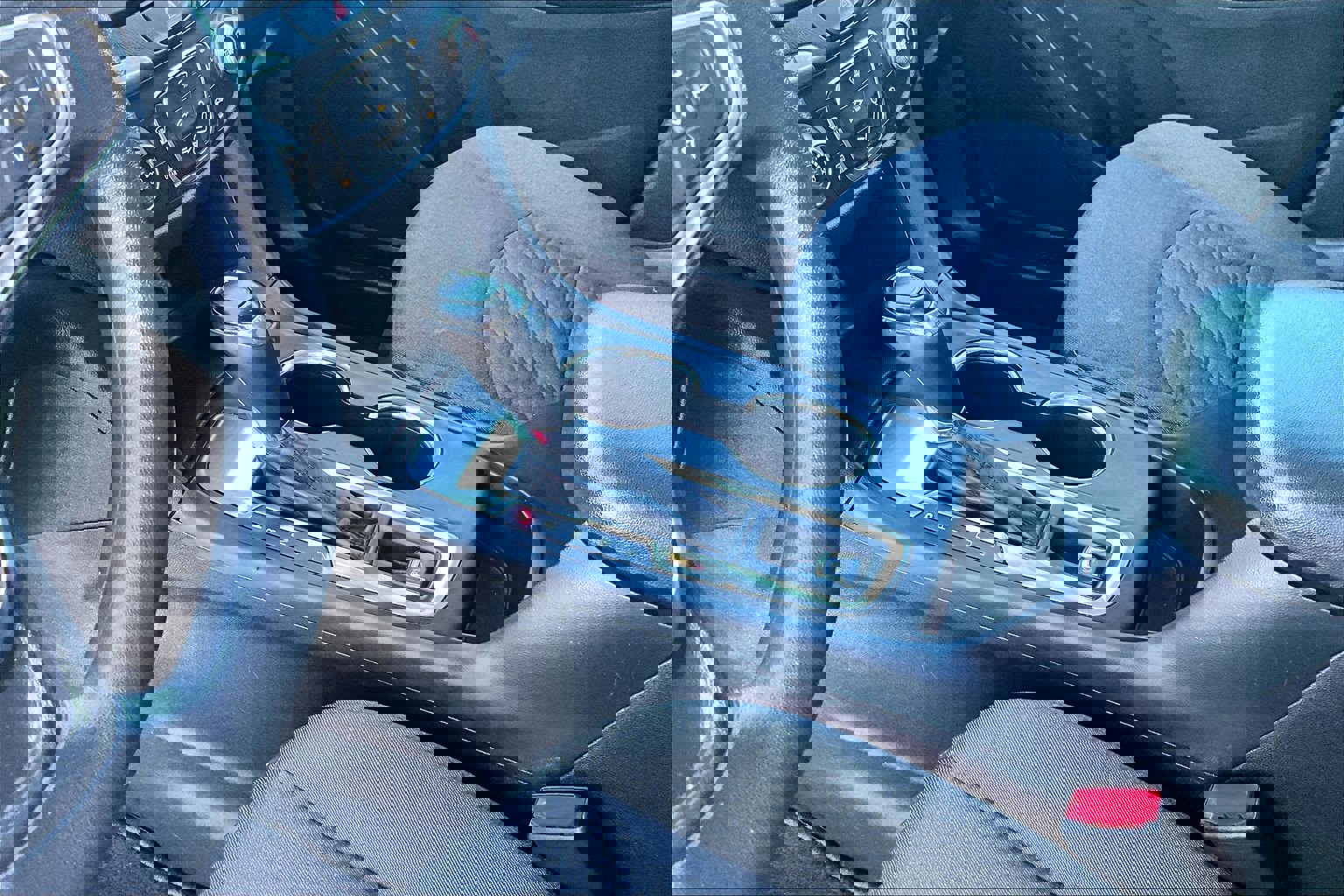 Used 2018 Chevrolet Equinox LT image 11