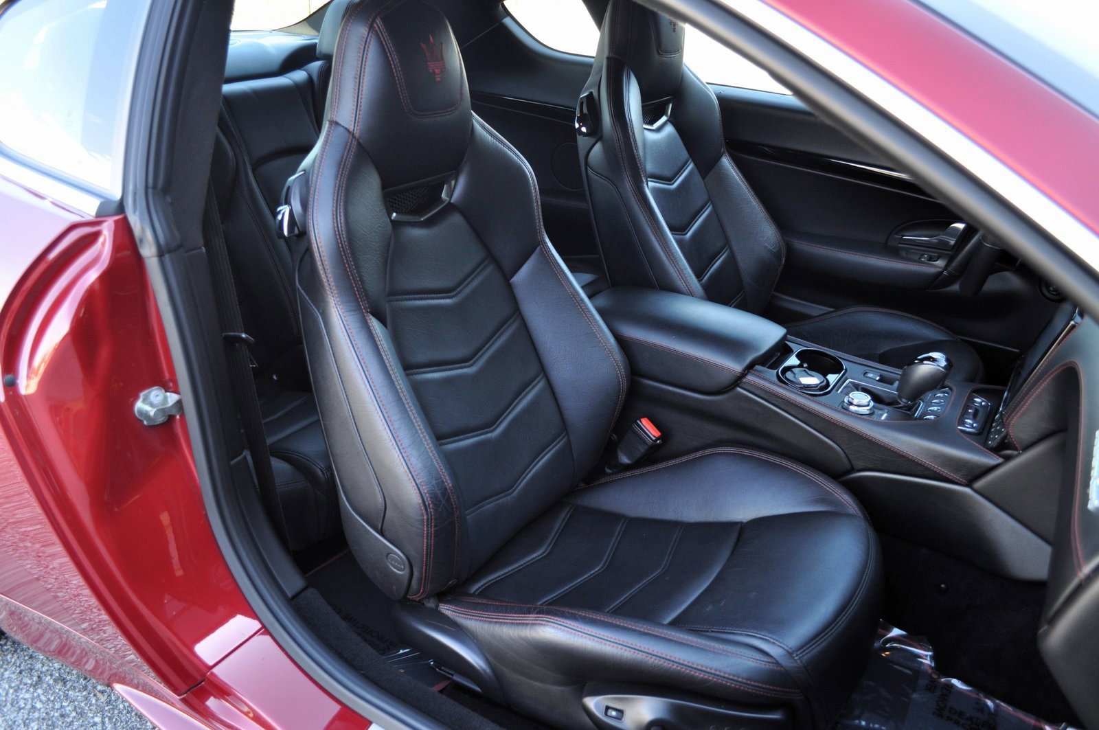 Used 2018 Maserati GranTurismo Sport image 39