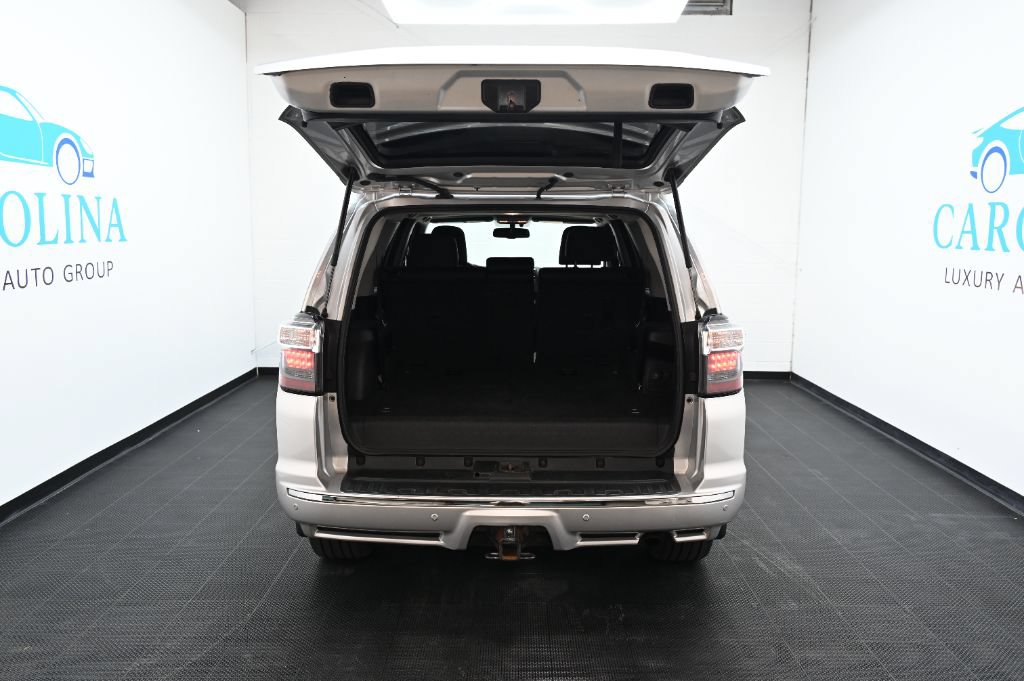 Used 2018 Toyota 4Runner Limited AWD/4WD image 44