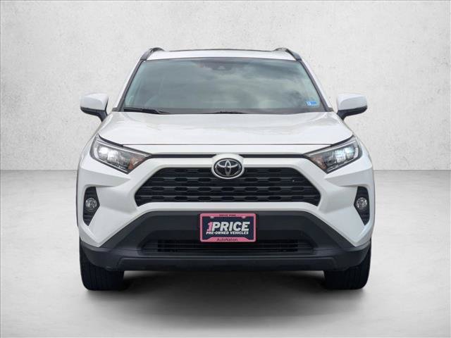 Used 2020 Toyota RAV4 XLE Premium AWD/4WD image 2