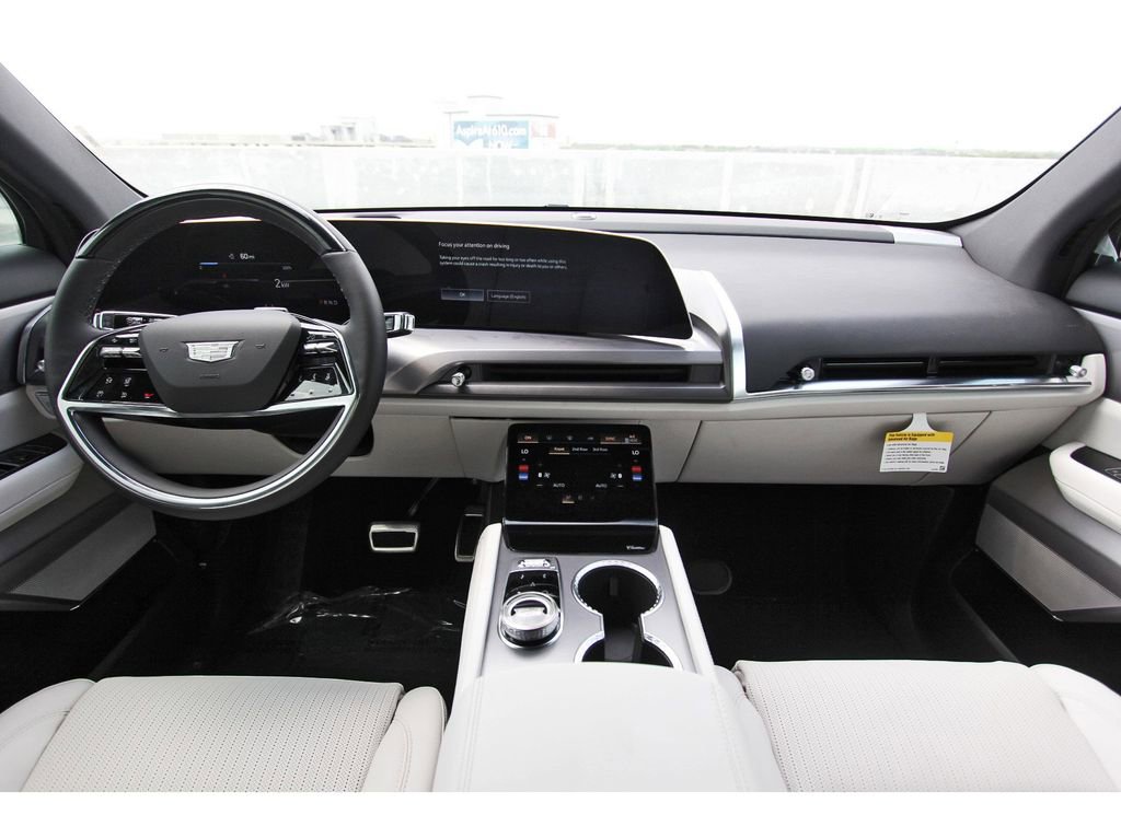 New 2026 Cadillac Vistiq Luxury image 9