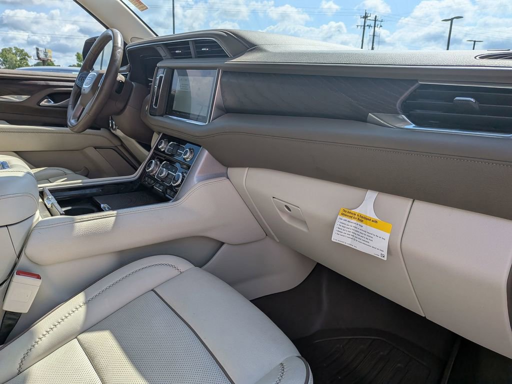 Certified 2023 GMC Yukon XL Denali AWD/4WD image 28