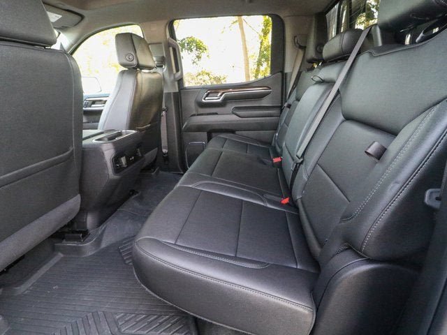 Used 2024 Chevrolet Silverado 1500 LT Trail Boss w/ Convenience Package II AWD/4WD image 27
