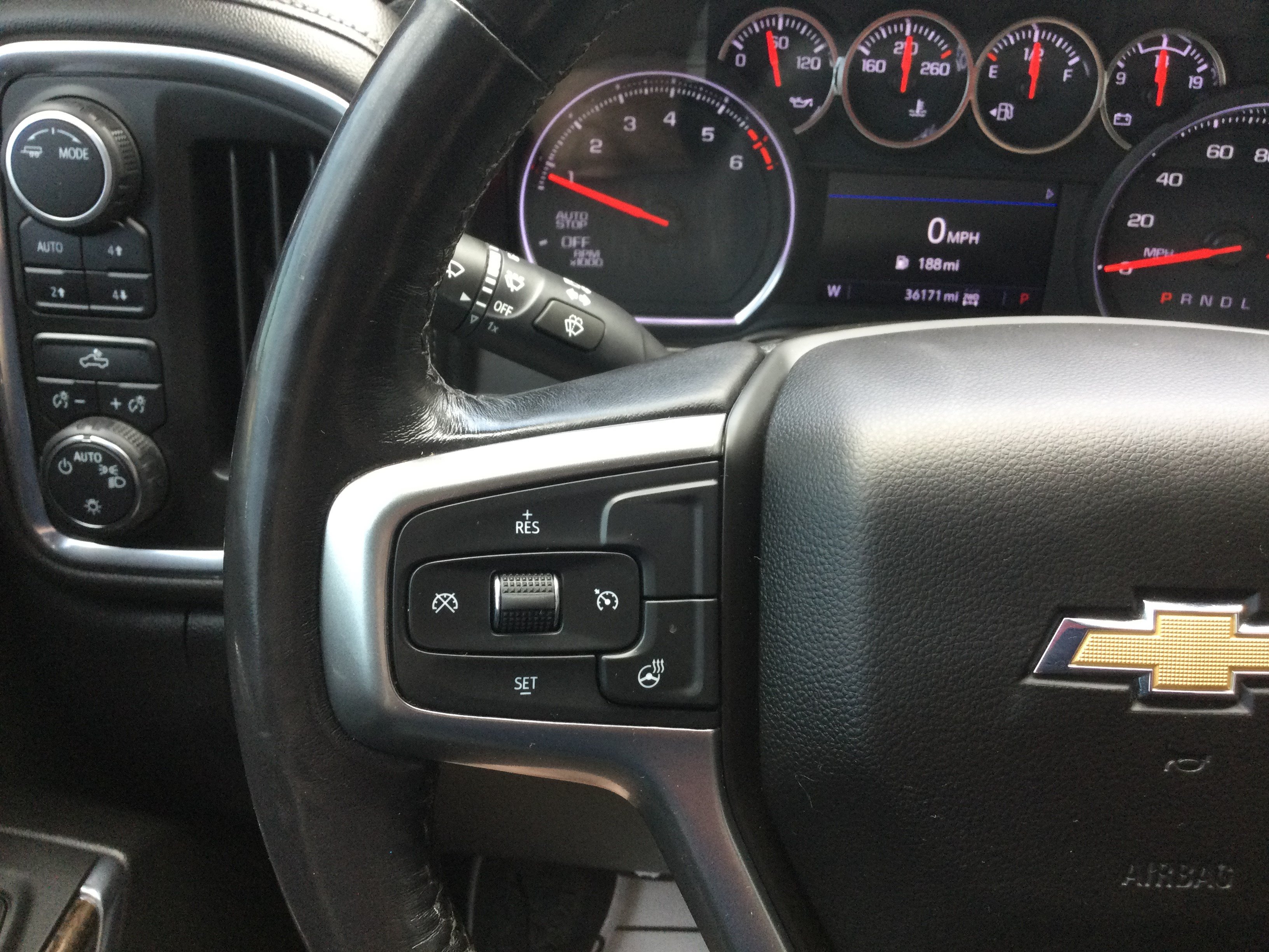 Used 2021 Chevrolet Silverado 1500 LT AWD/4WD image 15