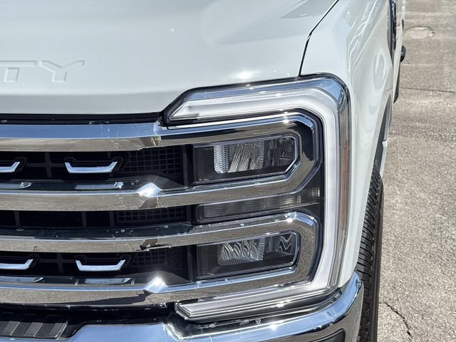 Certified 2026 Ford F250 Lariat AWD/4WD image 11