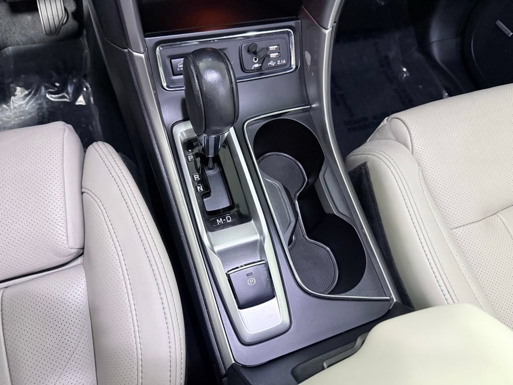 Used 2019 Subaru Ascent Limited AWD/4WD image 16