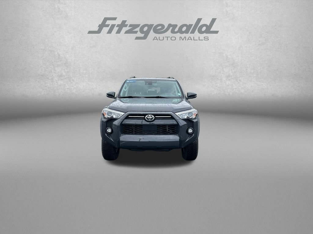 Used 2024 Toyota 4Runner SR5 Premium AWD/4WD image 2