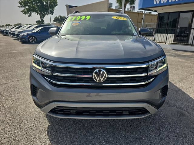 Used 2023 Volkswagen Atlas SE w/ Panoramic Sunroof Package FWD image 2