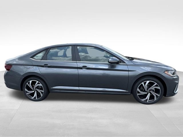 New 2025 Volkswagen Jetta SEL image 6