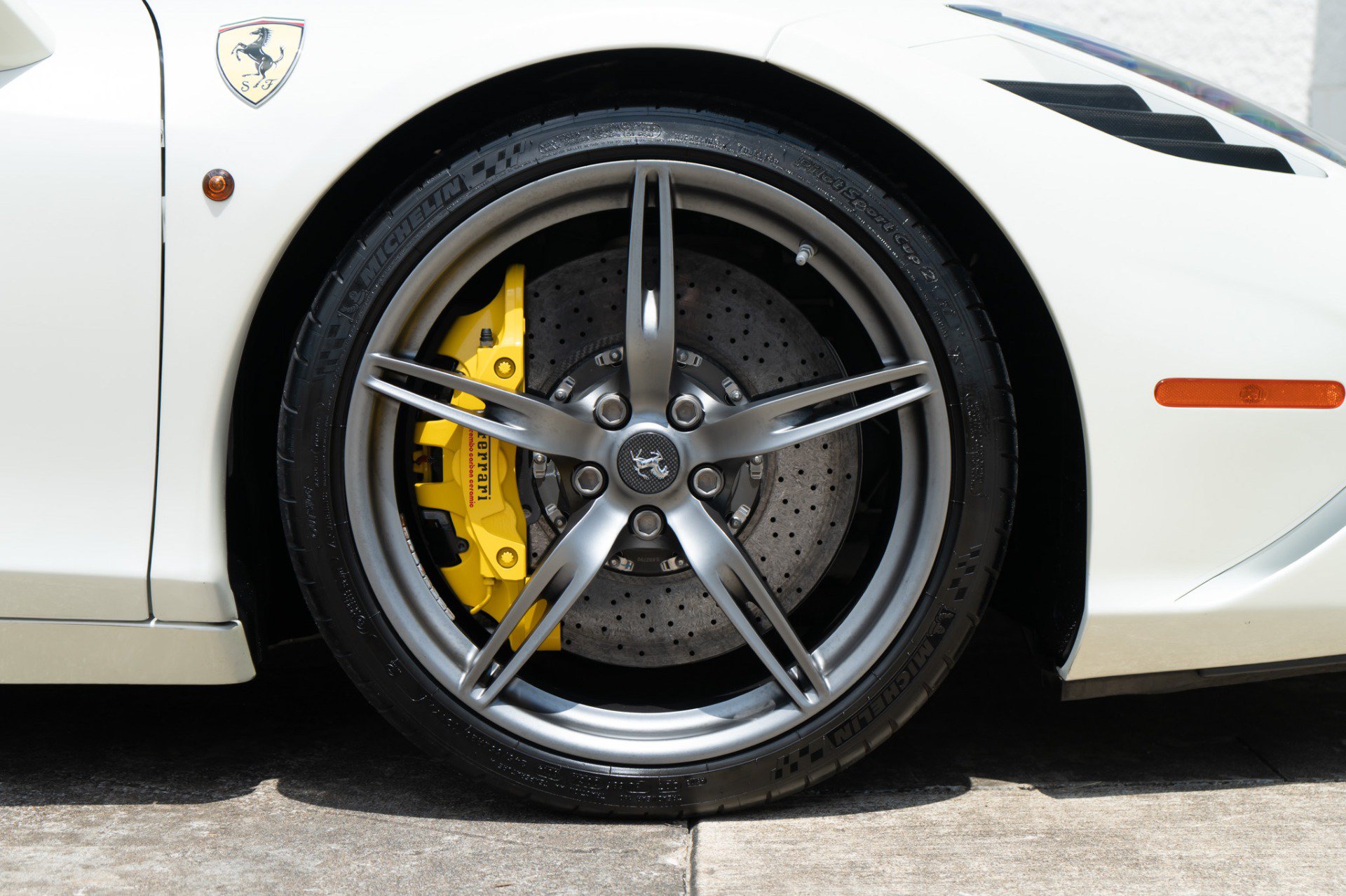 Used 2015 Ferrari 458 Speciale Coupe RWD image 71