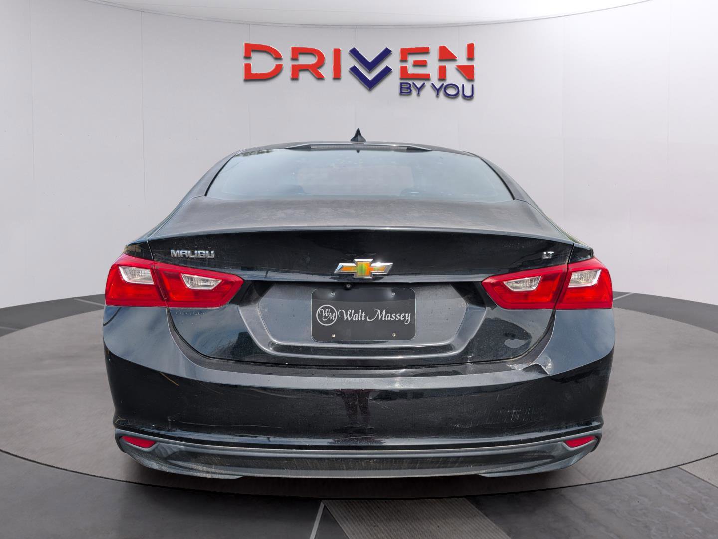 Used 2016 Chevrolet Malibu LT image 4