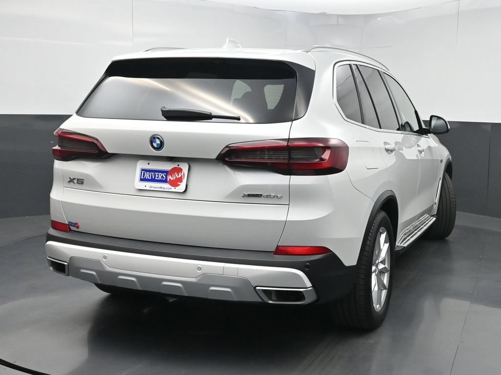 Used 2022 BMW X5 xDrive45e w/ Climate Comfort Package AWD/4WD image 42