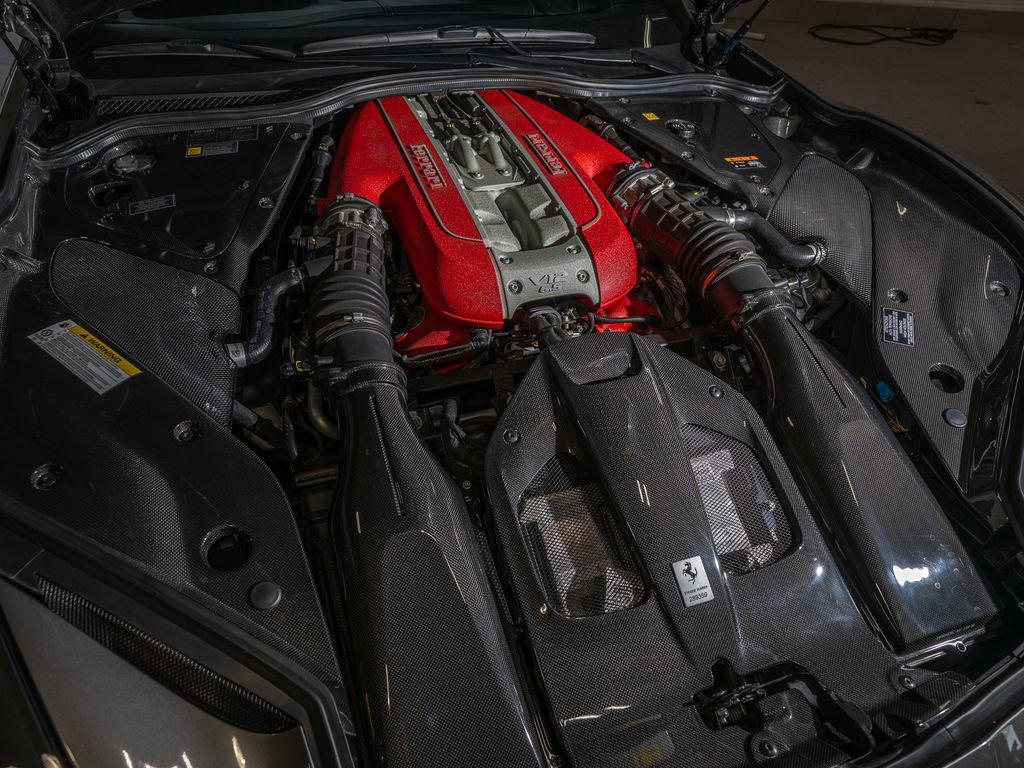 Certified 2023 Ferrari 812 GTS RWD image 32