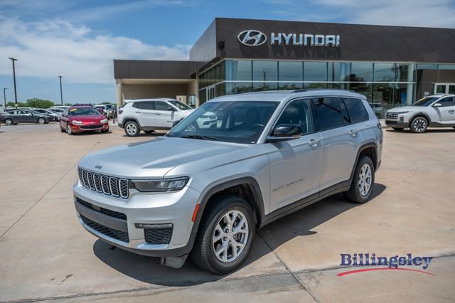 Used 2023 Jeep Grand Cherokee L Limited AWD/4WD image 1