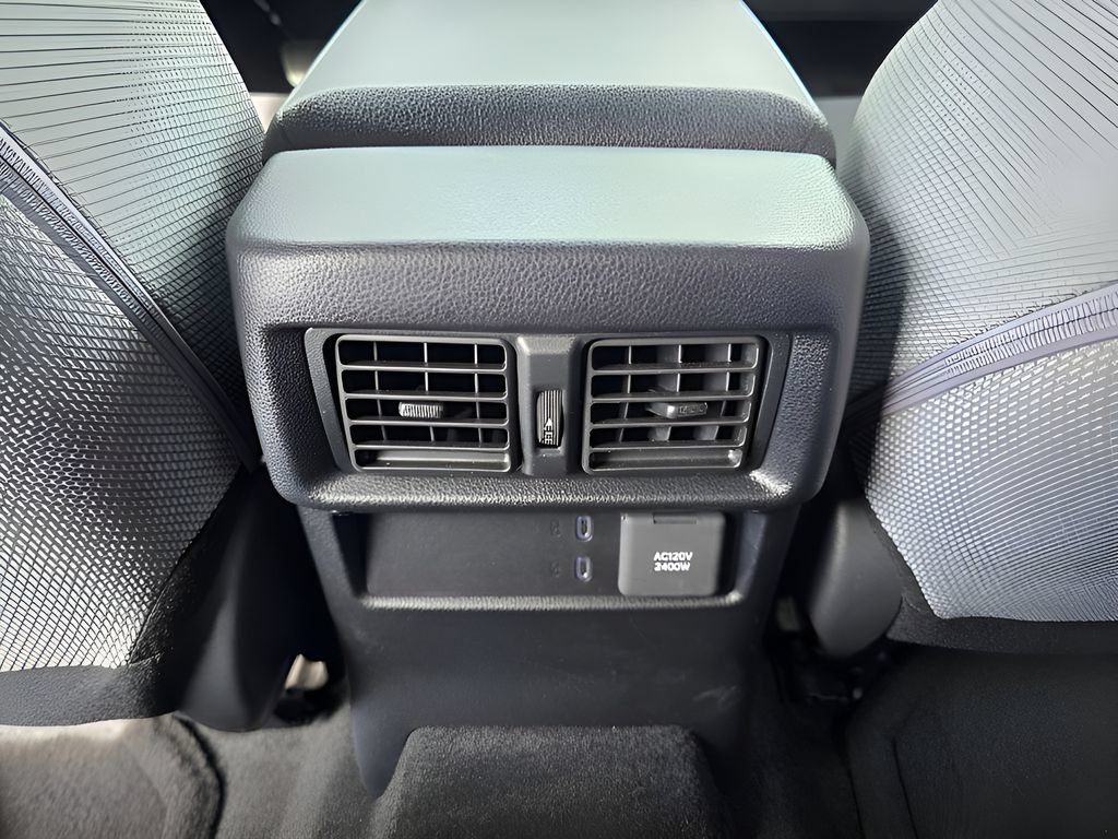 Used 2025 Toyota 4Runner TRD Off-Road AWD/4WD image 30