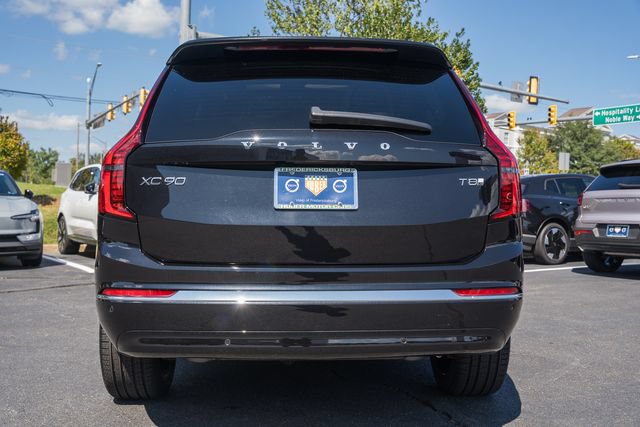New 2026 Volvo XC90 T8 Ultra w/ Protection Package AWD/4WD image 6