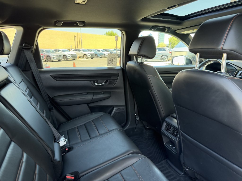 Used 2025 Honda CR-V Sport-L image 34