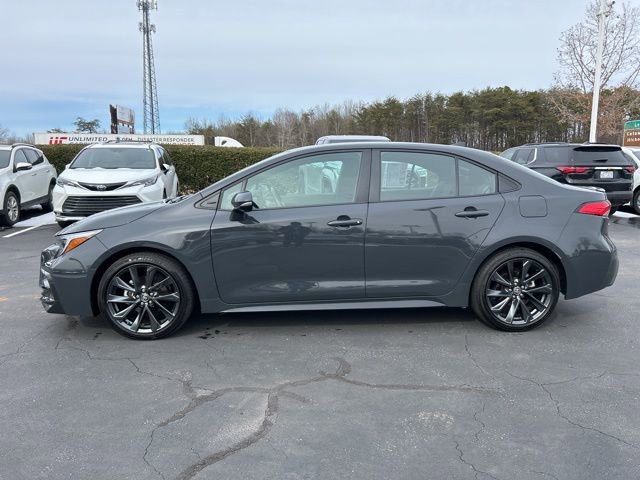 Used 2025 Toyota Corolla SE image 8