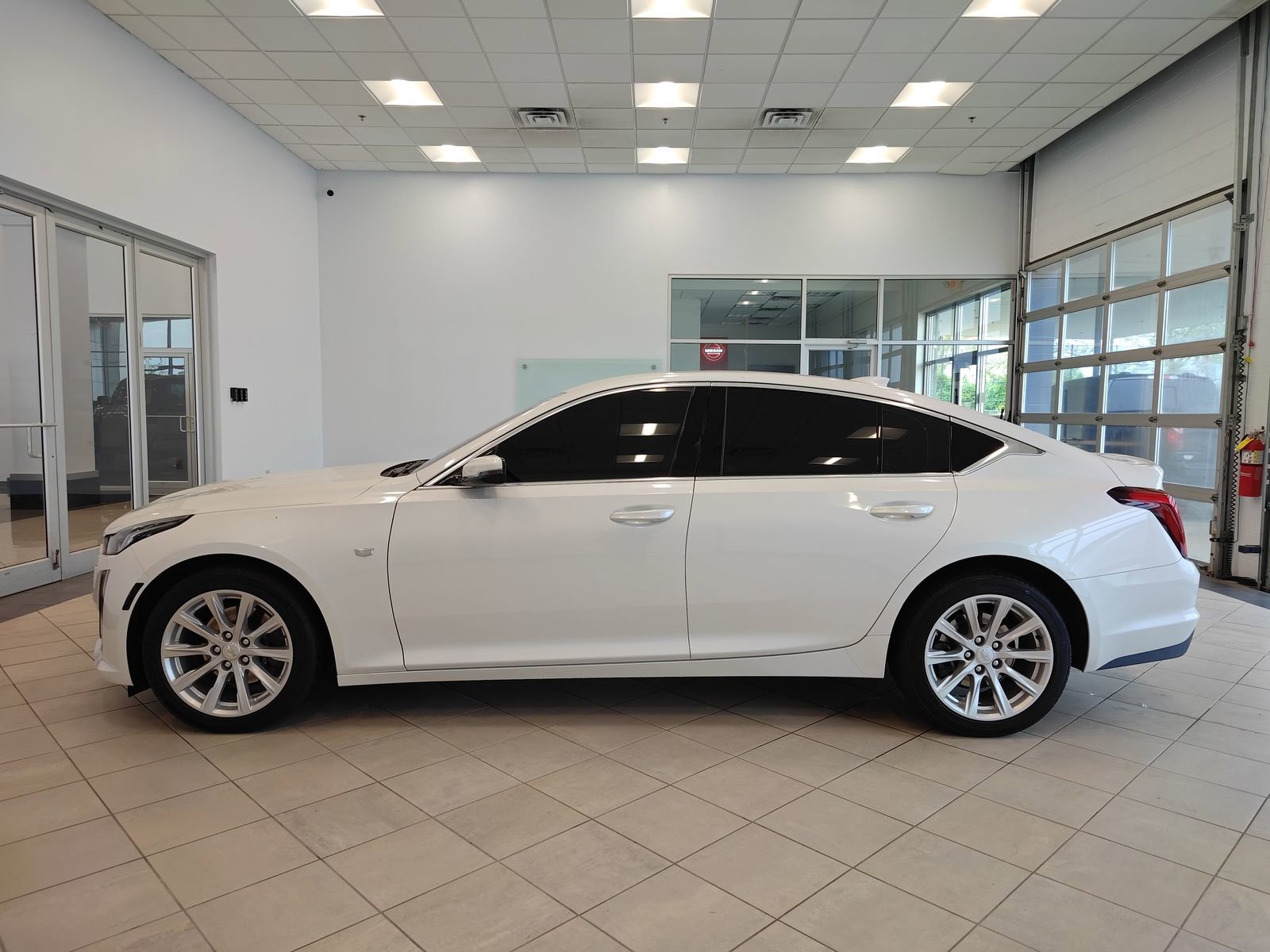 Used 2024 Cadillac CT5 Luxury w/ Cold Weather Package AWD/4WD image 21