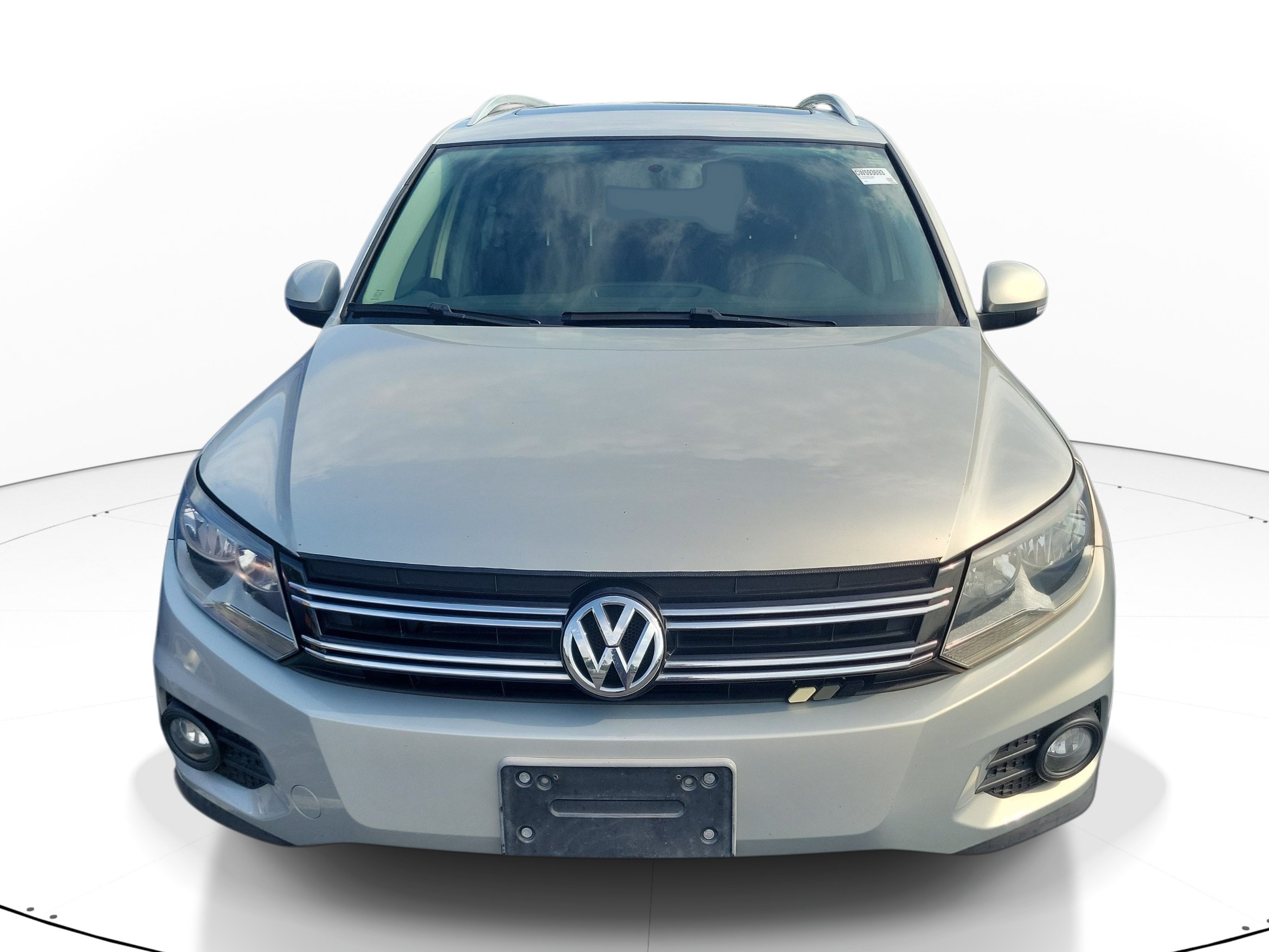 Used 2012 Volkswagen Tiguan S AWD/4WD image 2