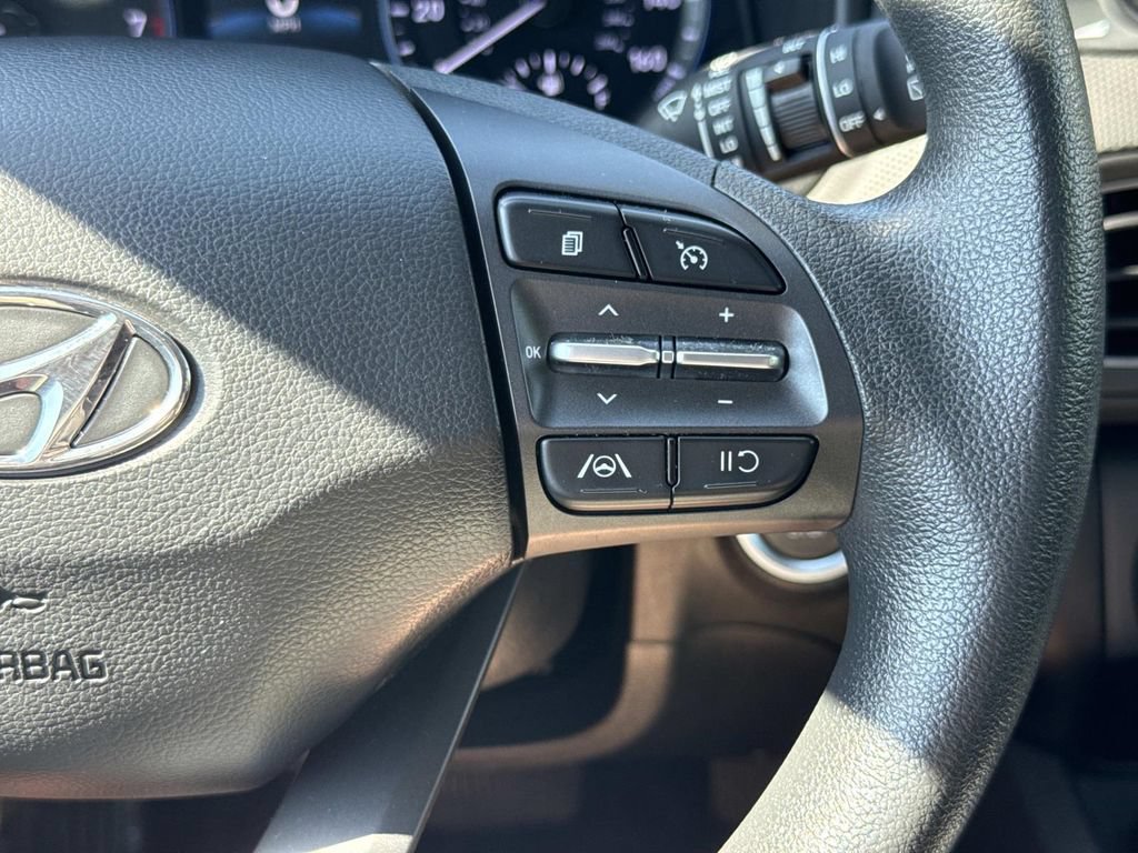 Used 2023 Hyundai Kona SEL w/ Cargo Package AWD/4WD image 9