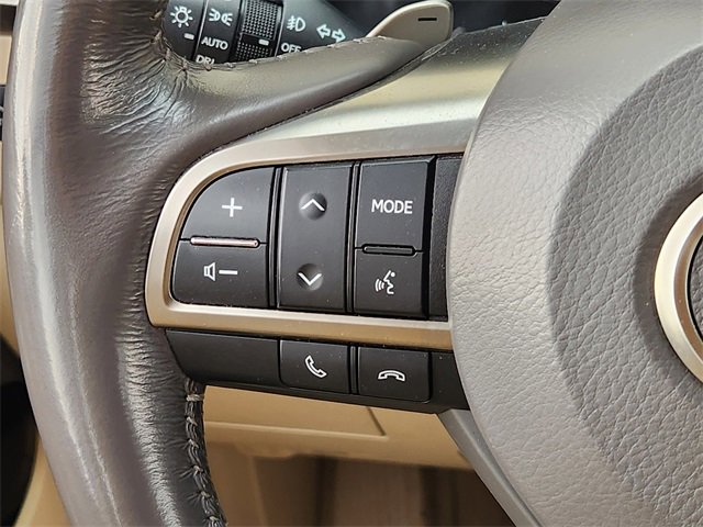 Used 2016 Lexus LX 570 4WD image 28