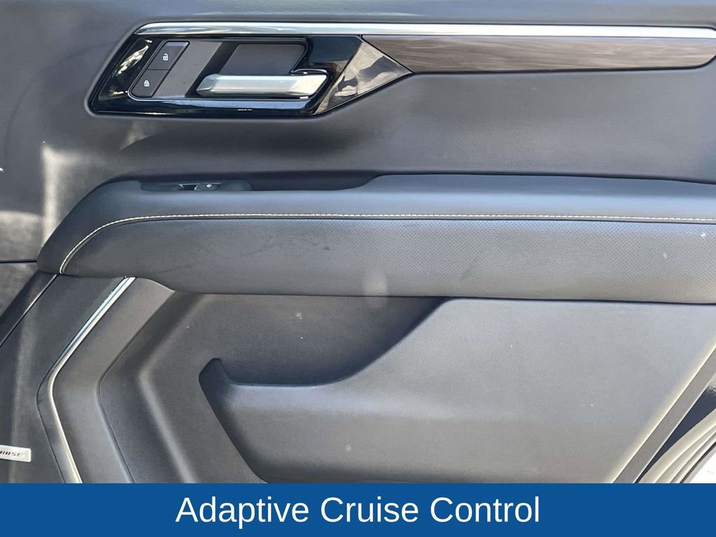 Used 2026 Chevrolet Tahoe Premier RWD image 19