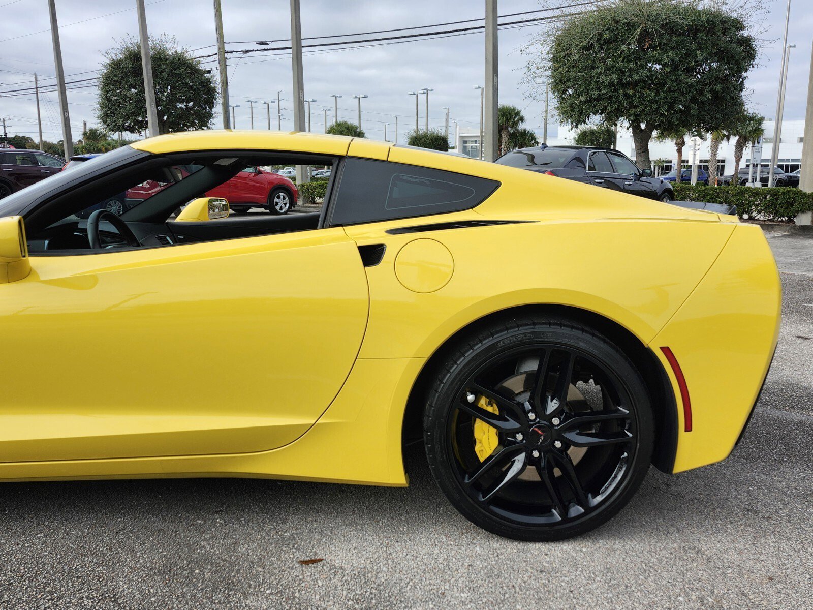 Used 2019 Chevrolet Corvette Stingray Coupe w/ 2LT Preferred Equipment Group image 8