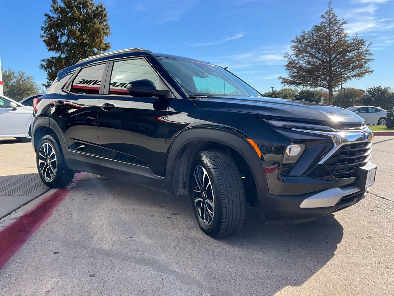 Used 2025 Chevrolet TrailBlazer LT image 5