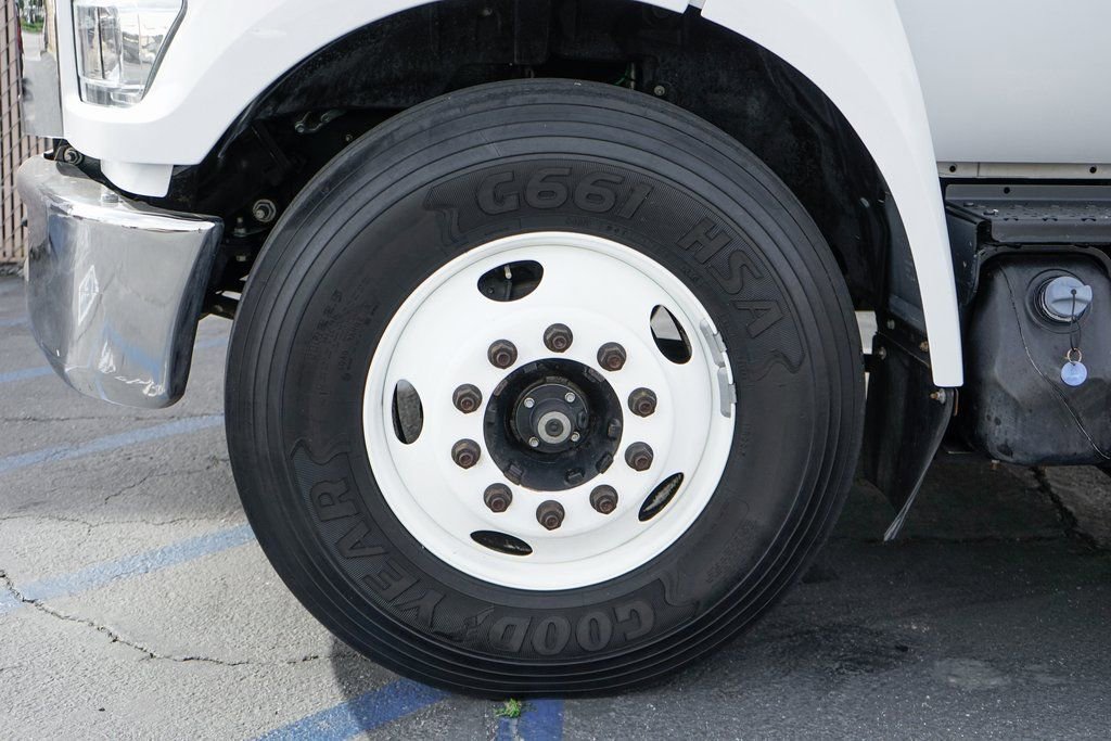 Used 2016 Ford F650 2WD Regular Cab Super Duty image 39