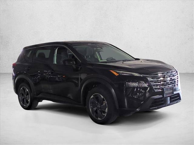 Used 2024 Nissan Rogue SV FWD image 3