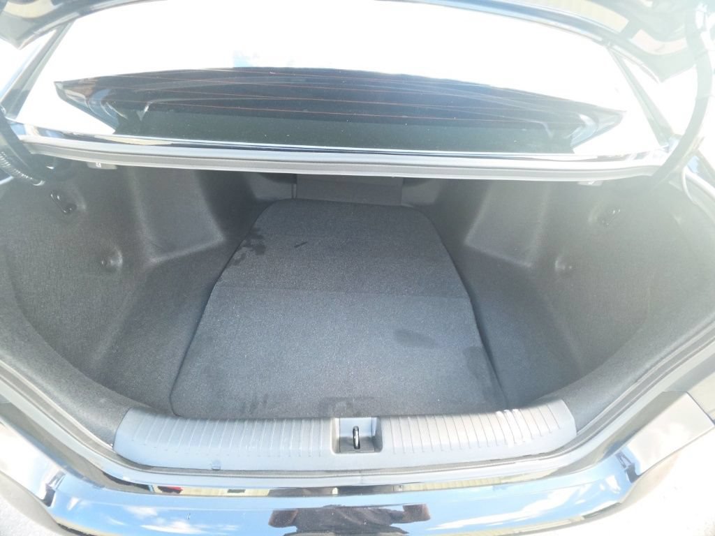 Used 2025 Honda Accord SE image 27