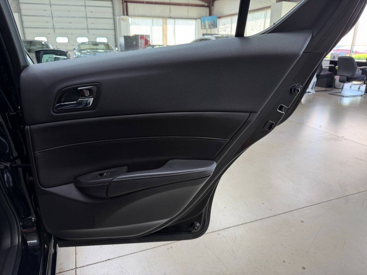 Used 2014 Acura ILX FWD image 13