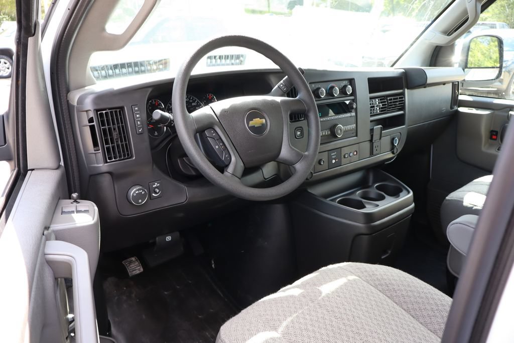 New 2025 Chevrolet Express 2500 w/ Driver Convenience Package RWD image 10