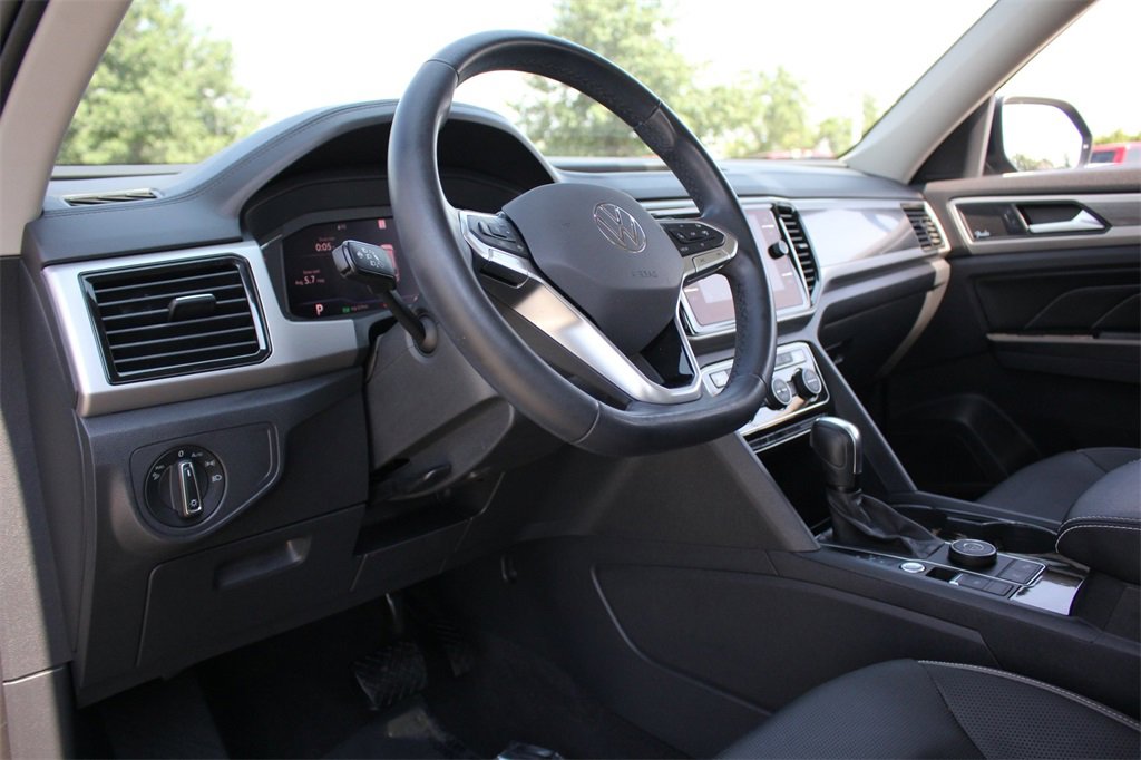 Used 2021 Volkswagen Atlas SEL Premium image 8