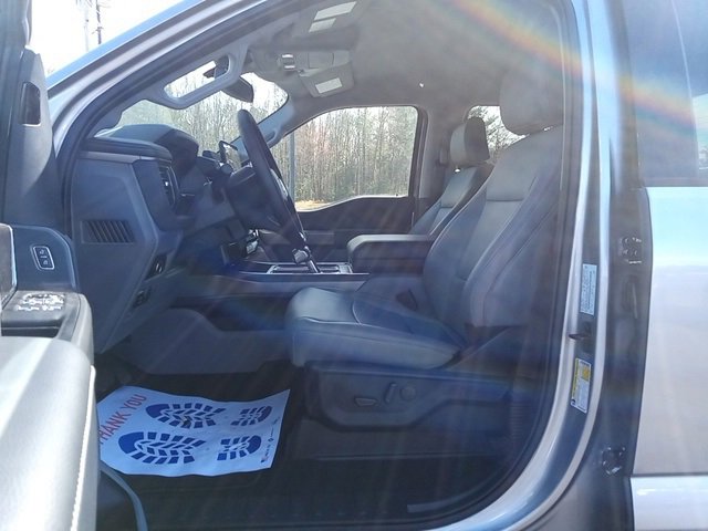 New 2025 Ford F150 Lightning Flash image 30
