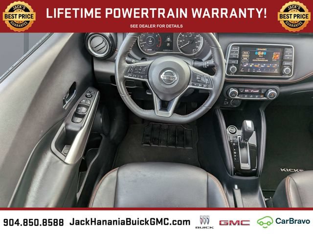 Used 2020 Nissan Kicks SR w/ SR Premium Package FWD image 17