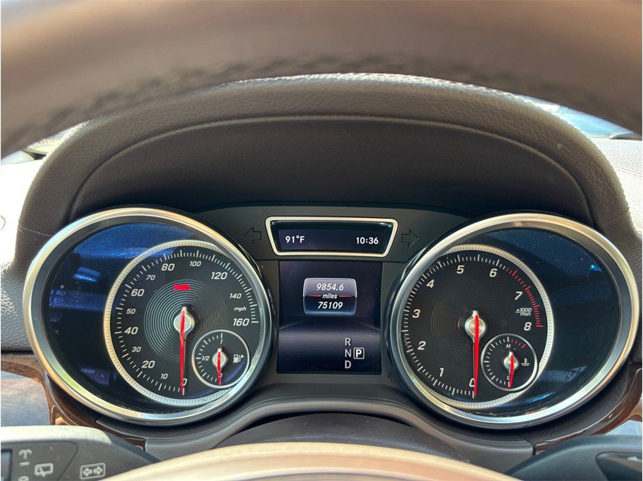Used 2018 Mercedes-Benz GLS 450 4MATIC image 25