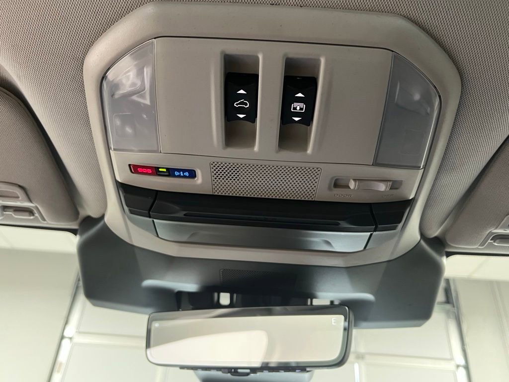 Used 2023 Subaru Ascent Touring image 44