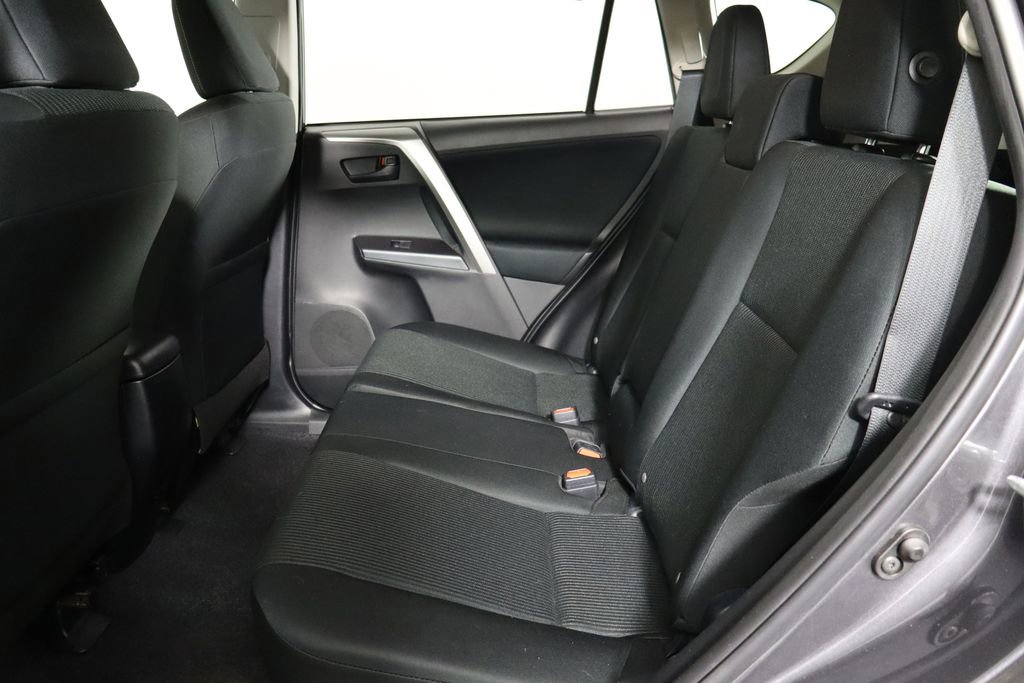 Used 2017 Toyota RAV4 LE image 16